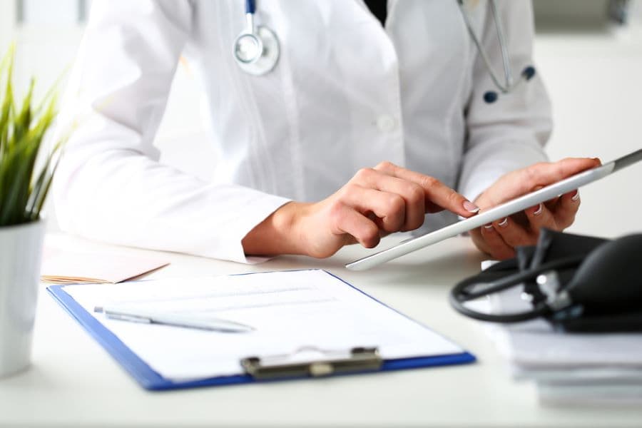 use digital marketing channels for hospitals