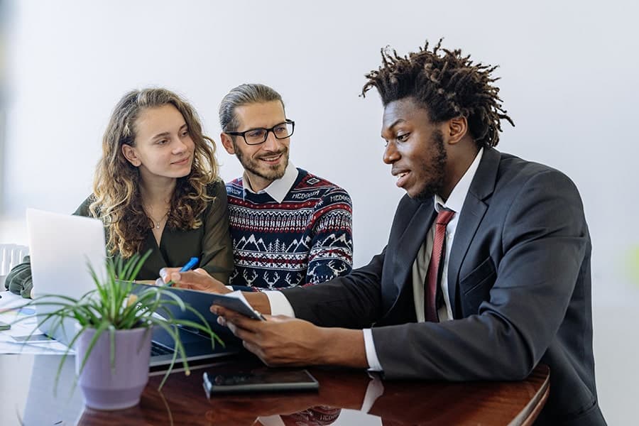 5 Tips to Find the Best Mortgage Broker for Your Business